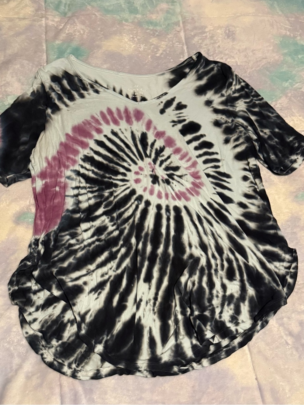 torrid Black and Purple Spiral Tie-Dye Short Sleeve Tee